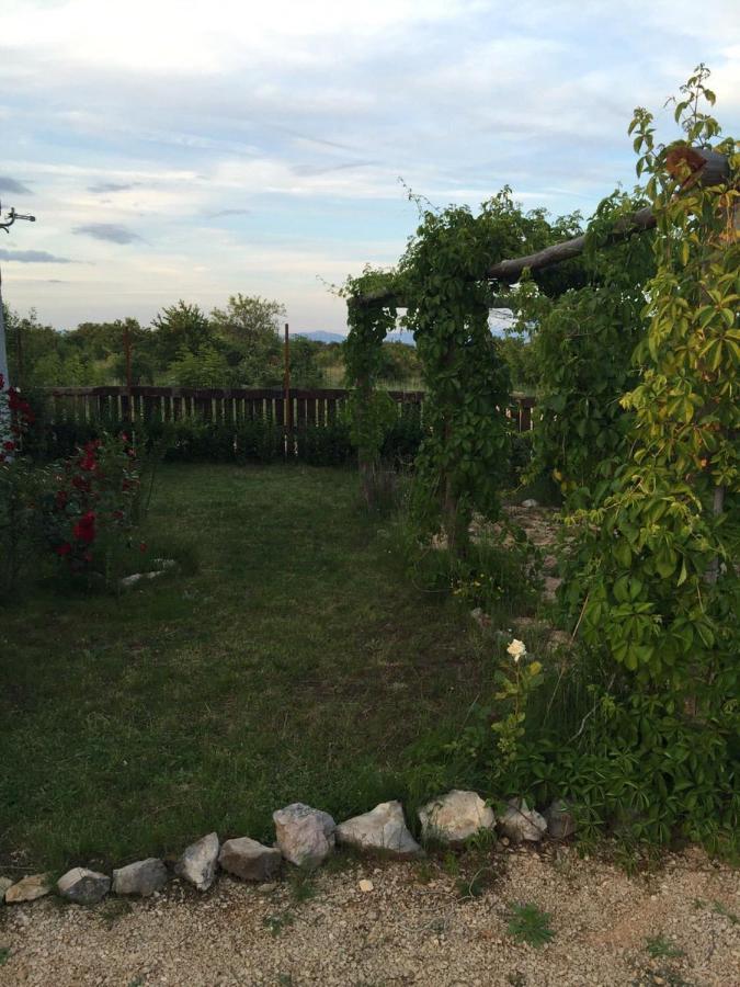 Kuca Za Odmor Joko I Jeka Villa Bogatic Bagian luar foto