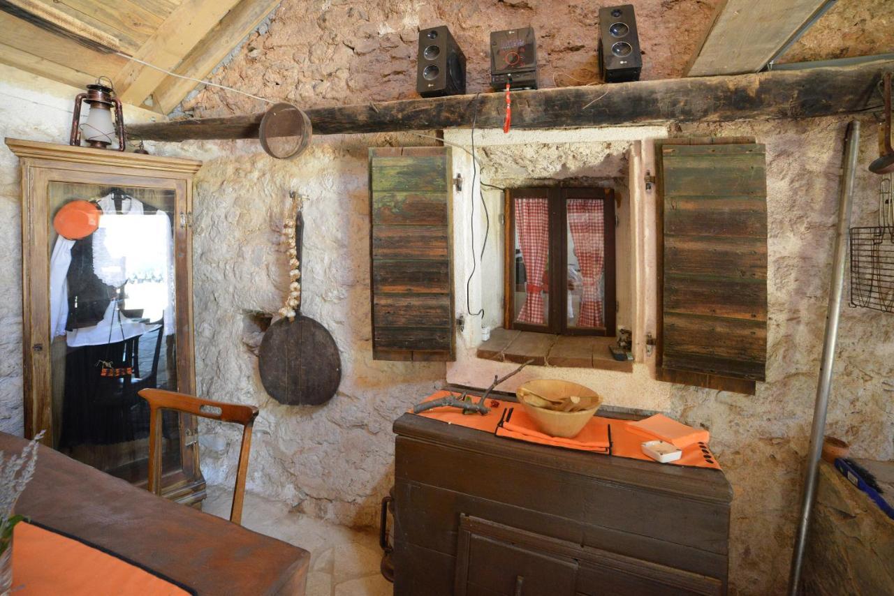 Kuca Za Odmor Joko I Jeka Villa Bogatic Bagian luar foto
