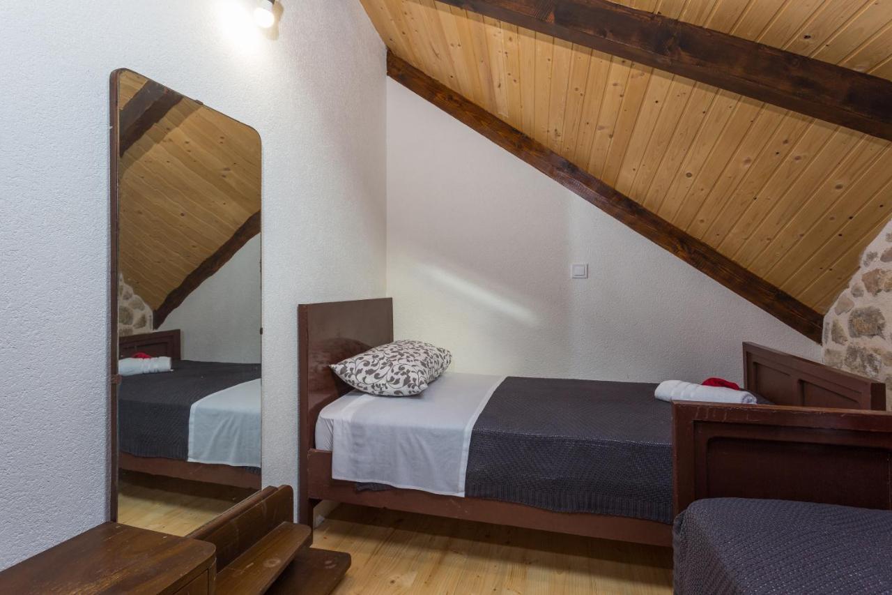 Kuca Za Odmor Joko I Jeka Villa Bogatic Bagian luar foto