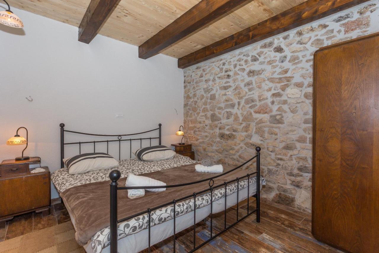 Kuca Za Odmor Joko I Jeka Villa Bogatic Bagian luar foto